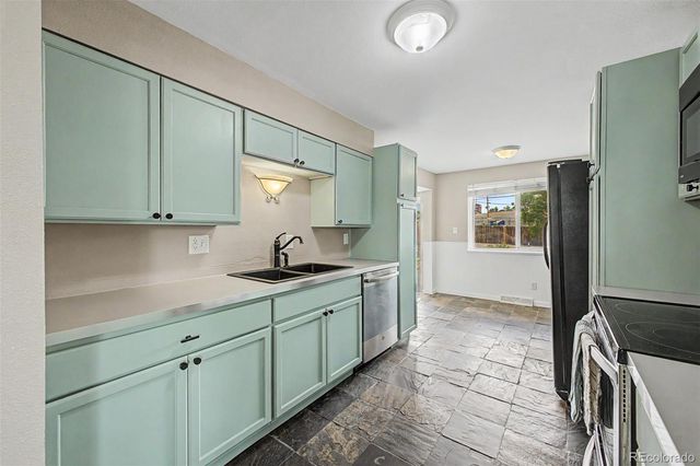 5205 W 86th Avenue, Arvada, CO 80003