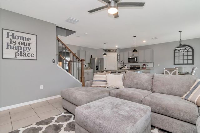 33678 JASPER STONE DR, Wesley Chapel, FL 33543