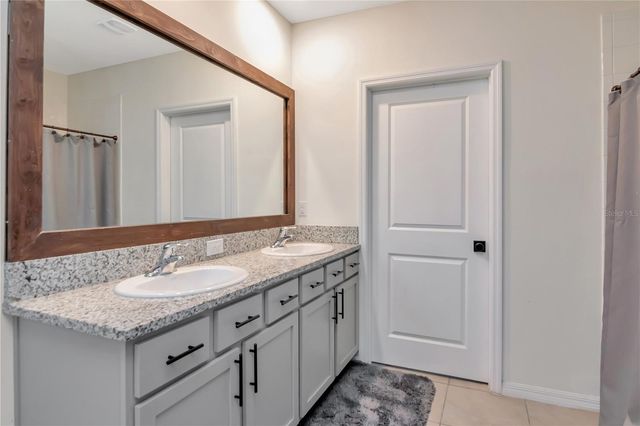 33678 JASPER STONE DR, Wesley Chapel, FL 33543