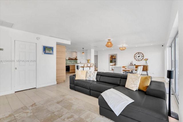 2451 Brickell Ave 17D, Miami, FL 33129