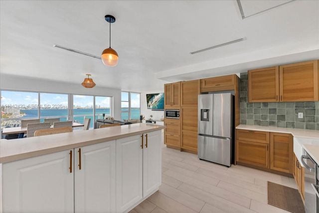 2451 Brickell Ave 17D, Miami, FL 33129