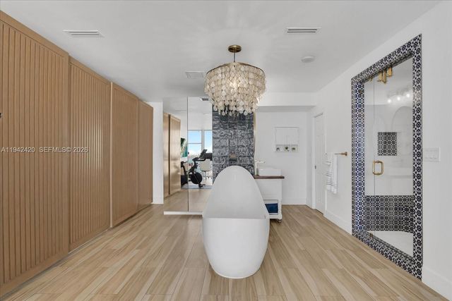 2451 Brickell Ave 17D, Miami, FL 33129