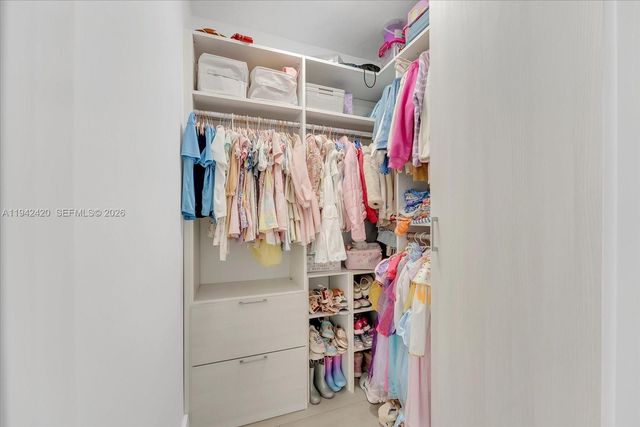 2451 Brickell Ave 17D, Miami, FL 33129