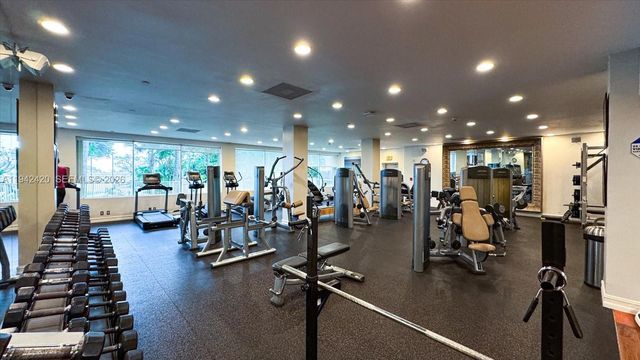 2451 Brickell Ave 17D, Miami, FL 33129