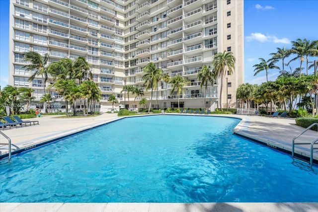 2451 Brickell Ave 17D, Miami, FL 33129