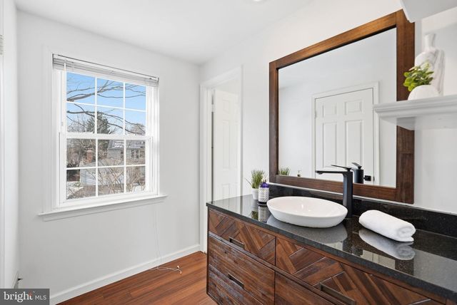 7212 GRINNELL DR, Derwood, MD 20855