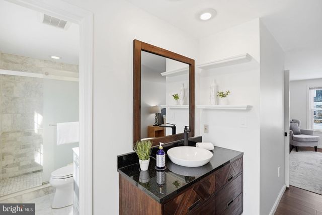 7212 GRINNELL DR, Derwood, MD 20855