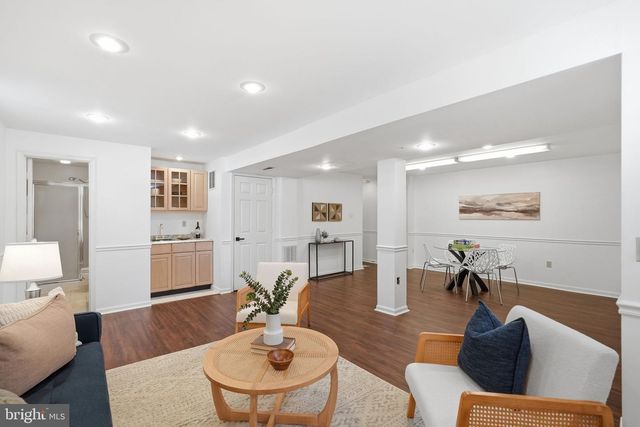 7212 GRINNELL DR, Derwood, MD 20855