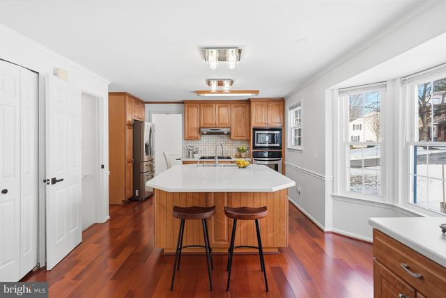 7212 GRINNELL DR, Derwood, MD 20855