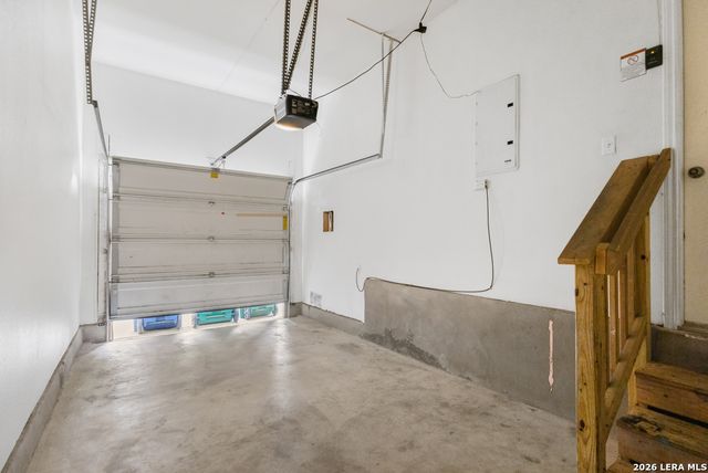 5002 Summit Wood, San Antonio, TX 78229