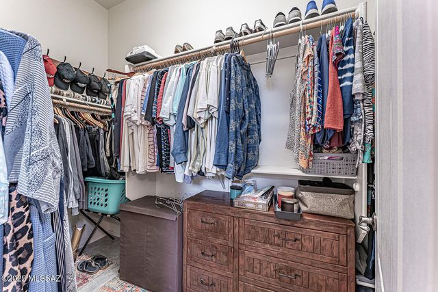 5864 S Azure Vista Way, Green Valley, AZ 85622