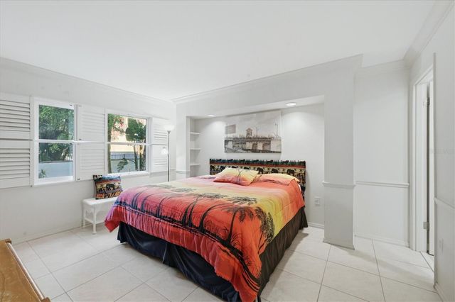 260 SANTA MARIA STREET 105, Venice, FL 34285