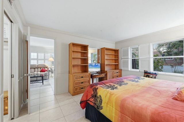 260 SANTA MARIA STREET 105, Venice, FL 34285