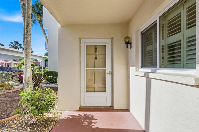 260 SANTA MARIA STREET 105, Venice, FL 34285
