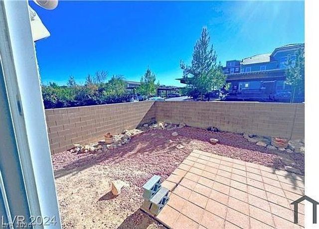 9917 Canyon Peak Drive, Las Vegas, NV 89147