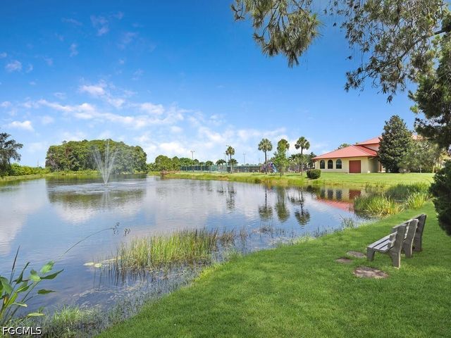 6611 Southwell DR, Fort Myers, FL 33966