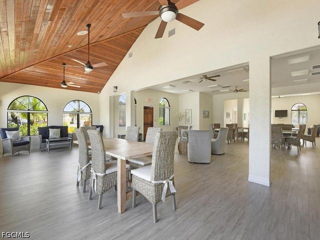 6611 Southwell DR, Fort Myers, FL 33966