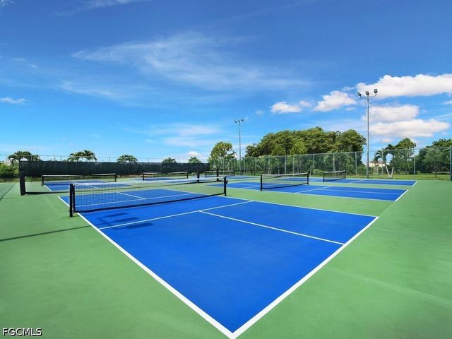 6611 Southwell DR, Fort Myers, FL 33966