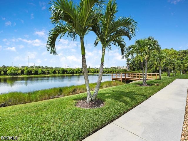 6611 Southwell DR, Fort Myers, FL 33966