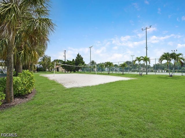 6611 Southwell DR, Fort Myers, FL 33966