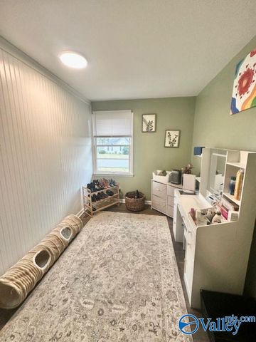 103 Crestline Drive, Hartselle, AL 35640