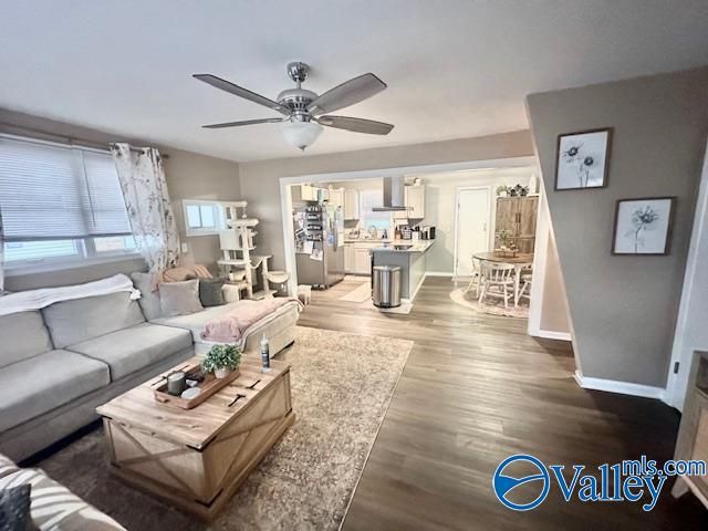 103 Crestline Drive, Hartselle, AL 35640