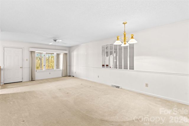 1336 Radio Road, Statesville, NC 28625