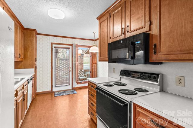 1336 Radio Road, Statesville, NC 28625