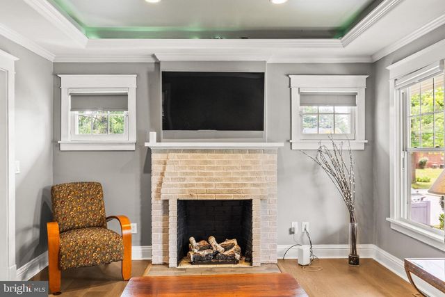 2010 LENOX ST, Camp Hill, PA 17011