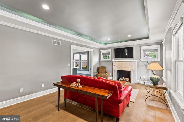 2010 LENOX ST, Camp Hill, PA 17011