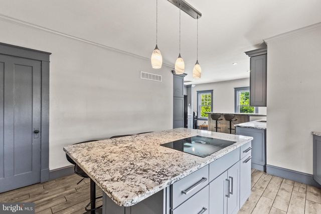2010 LENOX ST, Camp Hill, PA 17011