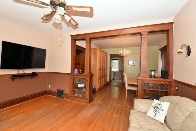 1707 Carlisle AVENUE, Racine, WI 53404