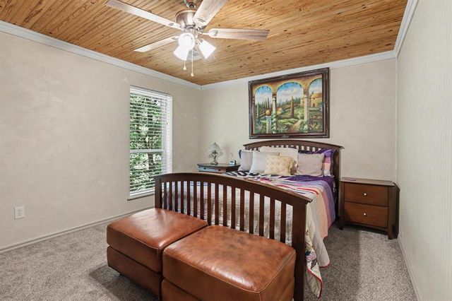 3950 W Charter Oak Road, Edmond, OK 73034