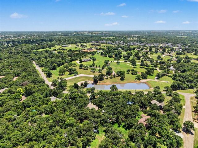 3950 W Charter Oak Road, Edmond, OK 73034