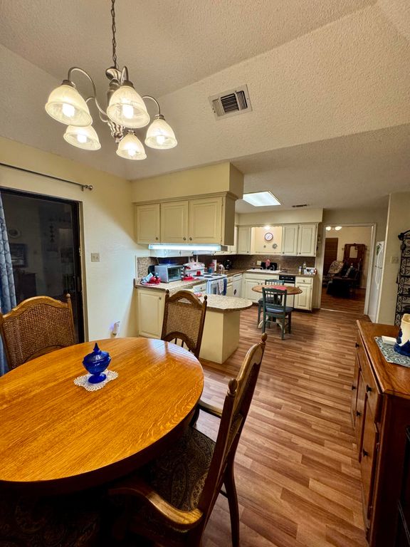Image 11 of property listing at 4113 Shefflera Drive, San Angelo, TX 76904