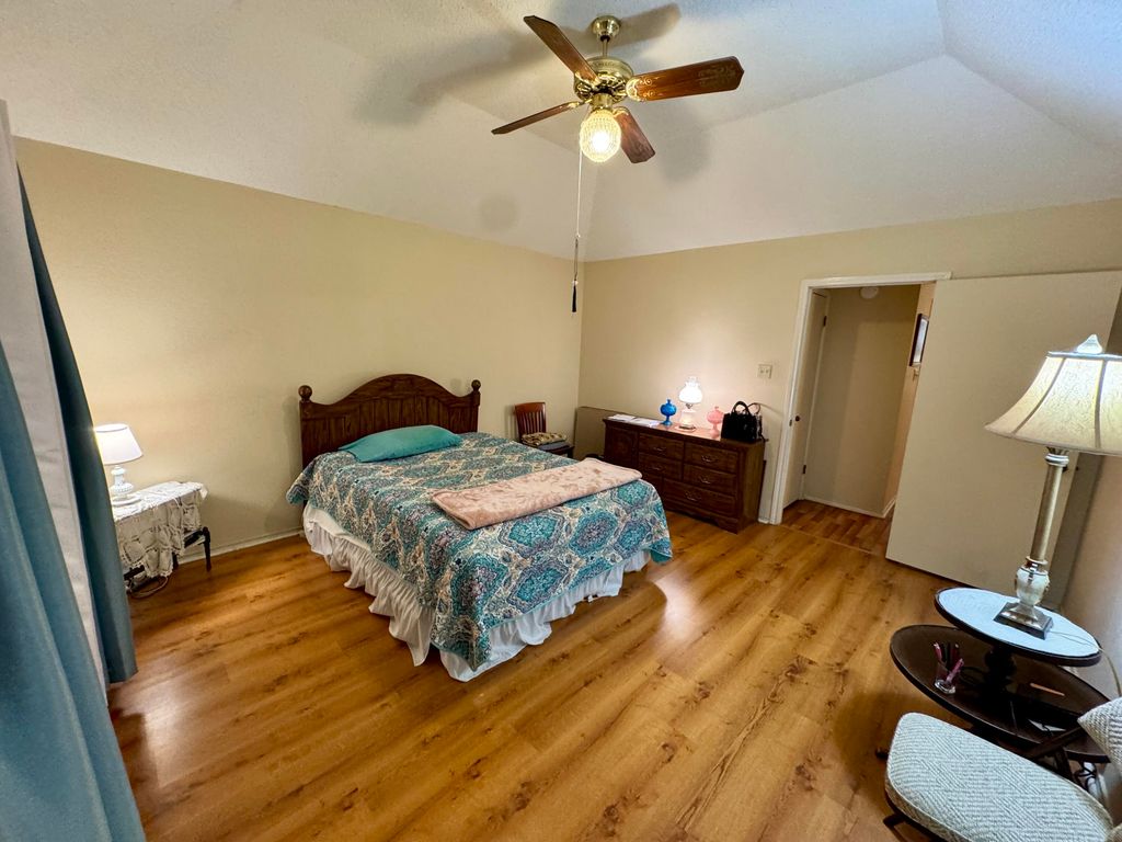 Image 14 of property listing at 4113 Shefflera Drive, San Angelo, TX 76904