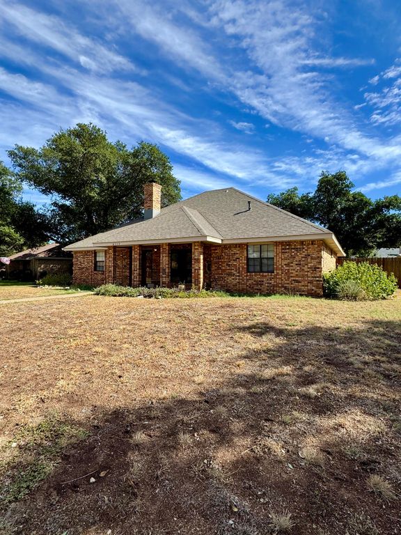 Image 4 of property listing at 4113 Shefflera Drive, San Angelo, TX 76904