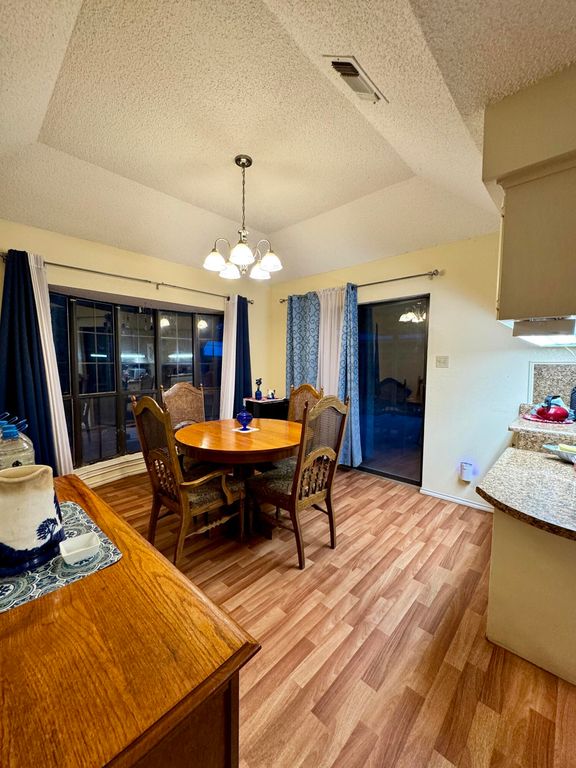 Image 9 of property listing at 4113 Shefflera Drive, San Angelo, TX 76904
