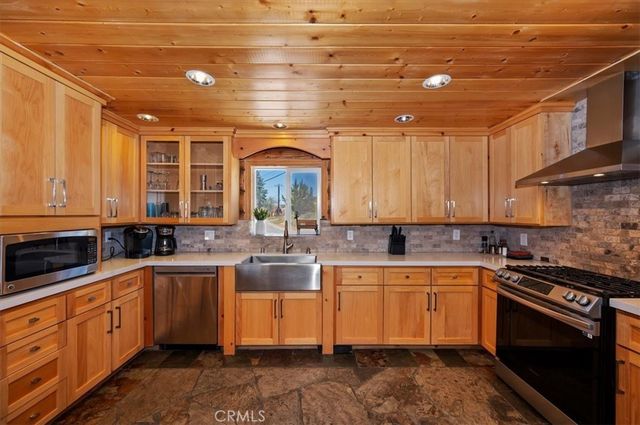 43510 Sheephorn, Big Bear Lake, CA 92315