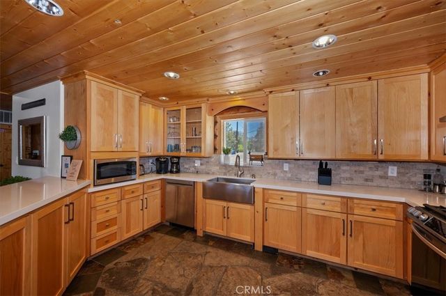 43510 Sheephorn, Big Bear Lake, CA 92315