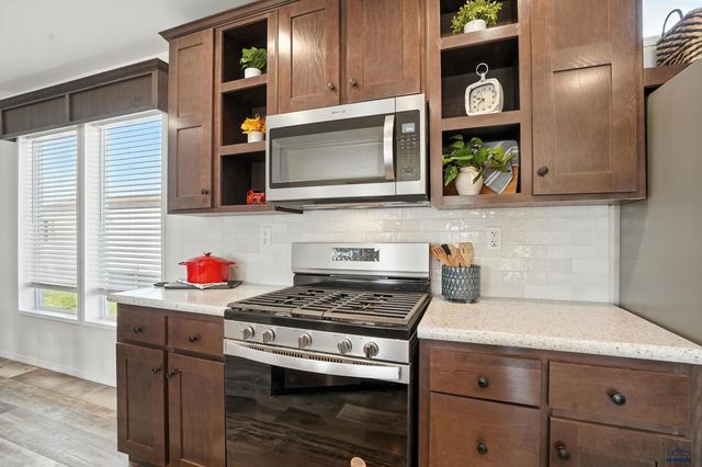 4449 CIRCLEWOOD DR, Rapid City, SD 57703