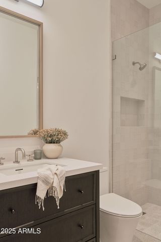 4600 N Rubicon Avenue 2, Phoenix, AZ 85018