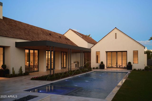 4600 N Rubicon Avenue 2, Phoenix, AZ 85018