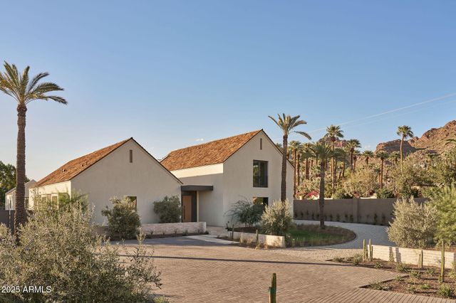 4600 N Rubicon Avenue 2, Phoenix, AZ 85018