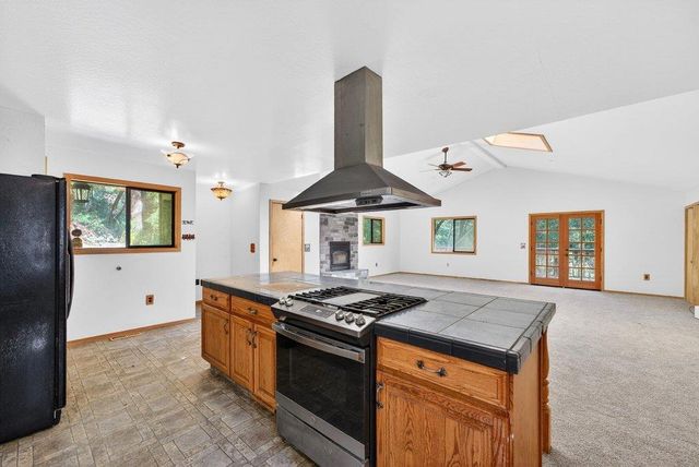 13033 Lompico Road, Felton, CA 95018