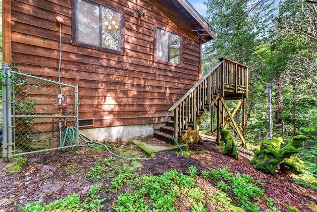 13033 Lompico Road, Felton, CA 95018