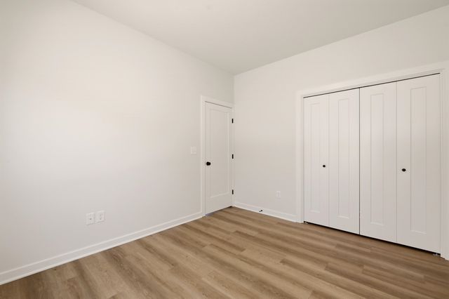 3414 E Thunder, Wichita, KS 67219