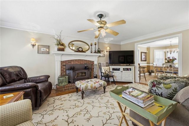 2630 Chatsworth Highway 225 NE, Calhoun, GA 30701