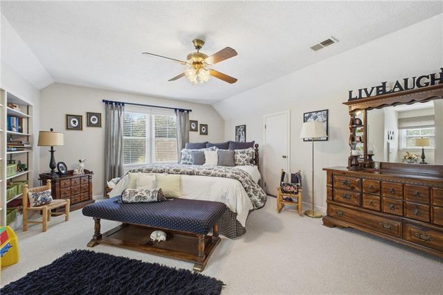 2630 Chatsworth Highway 225 NE, Calhoun, GA 30701