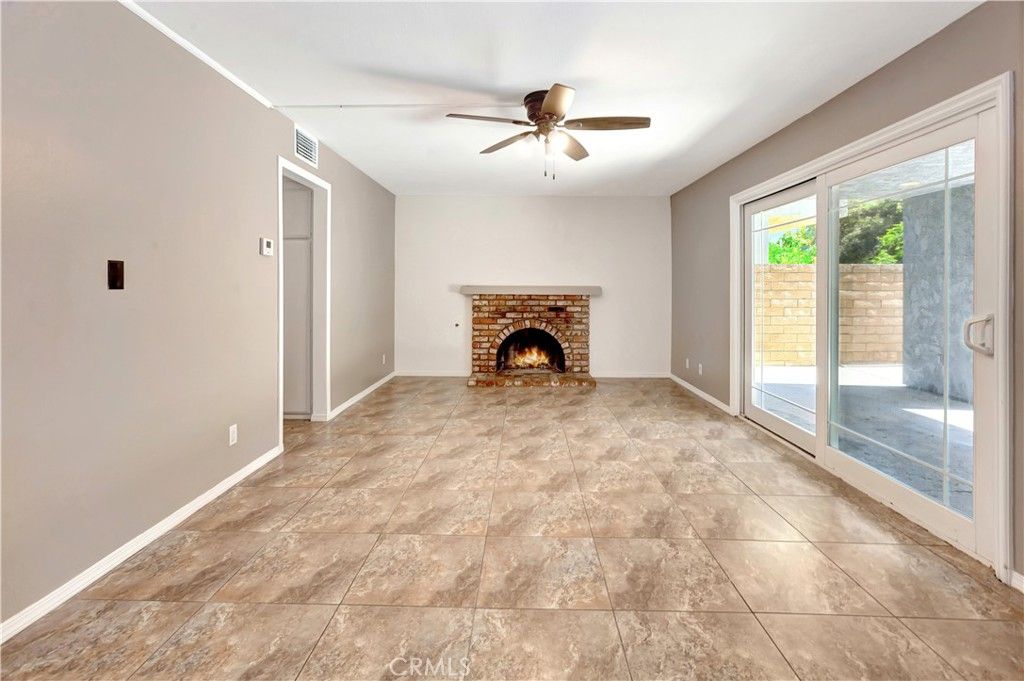 Image 14 of property listing at 25452 Esrose Court, Lake Forest, CA 92630